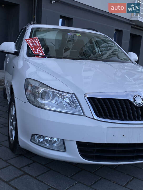 Универсал Skoda Octavia 2010 в Дрогобыче фото 3 Универсал Skoda Octavia 2010 в Дрогобыче