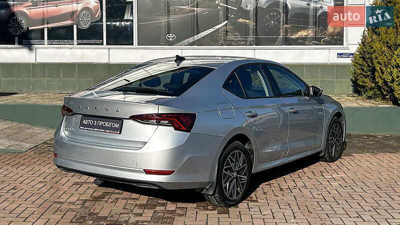 Ліфтбек Skoda Octavia 2020 в Чернівцях
