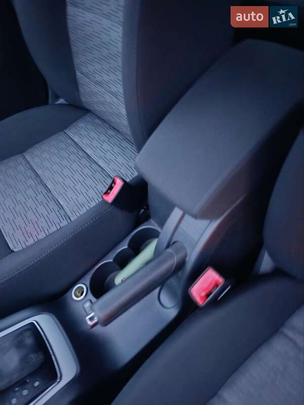 Лифтбек Skoda Octavia 2010 в Луцке фото 35 Лифтбек Skoda Octavia 2010 в Луцке