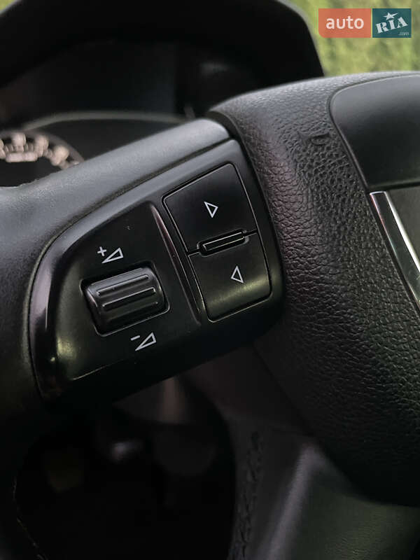 Універсал Skoda Octavia 2012 в Рівному