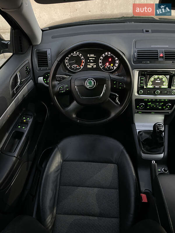 Універсал Skoda Octavia 2012 в Рівному