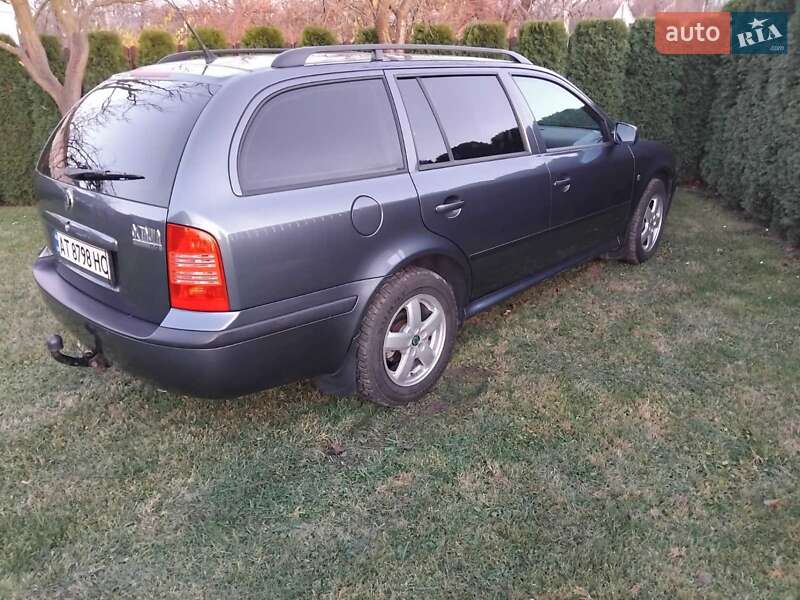 Універсал Skoda Octavia 2004 в Долині