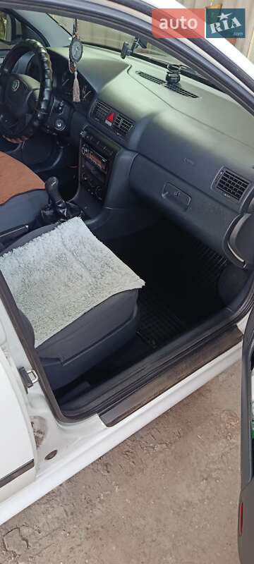 Универсал Skoda Octavia 2010 в Ахтырке фото 7 Универсал Skoda Octavia 2010 в Ахтырке