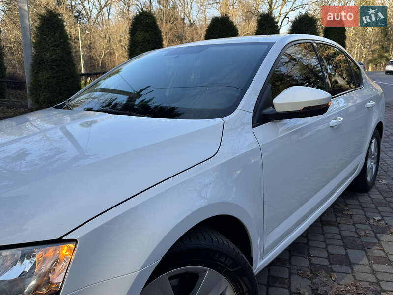 Ліфтбек Skoda Octavia 2016 в Дрогобичі