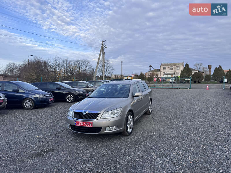 Универсал Skoda Octavia 2010 в Звенигородке фото 8 Универсал Skoda Octavia 2010 в Звенигородке