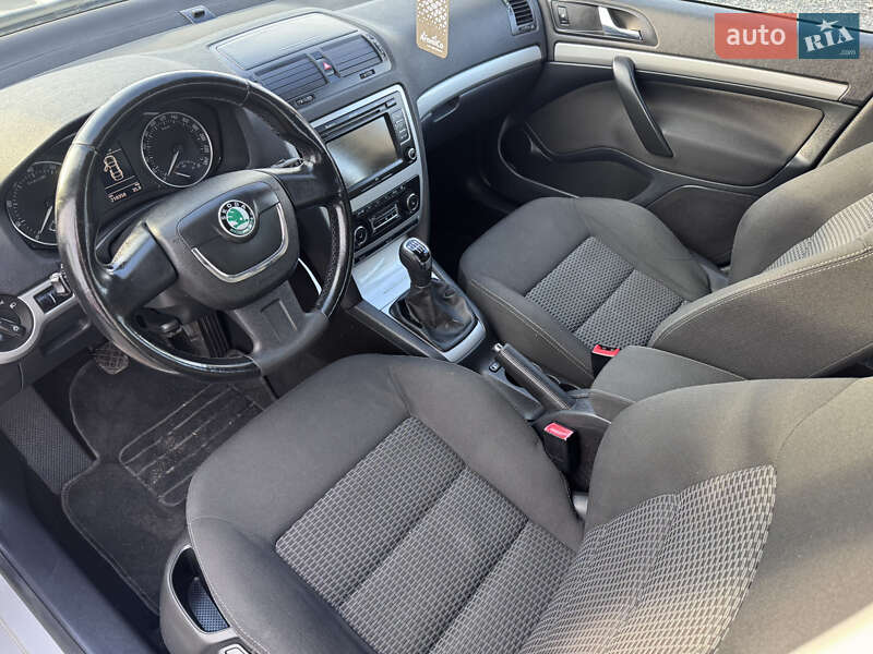Универсал Skoda Octavia 2010 в Звенигородке фото 48 Универсал Skoda Octavia 2010 в Звенигородке