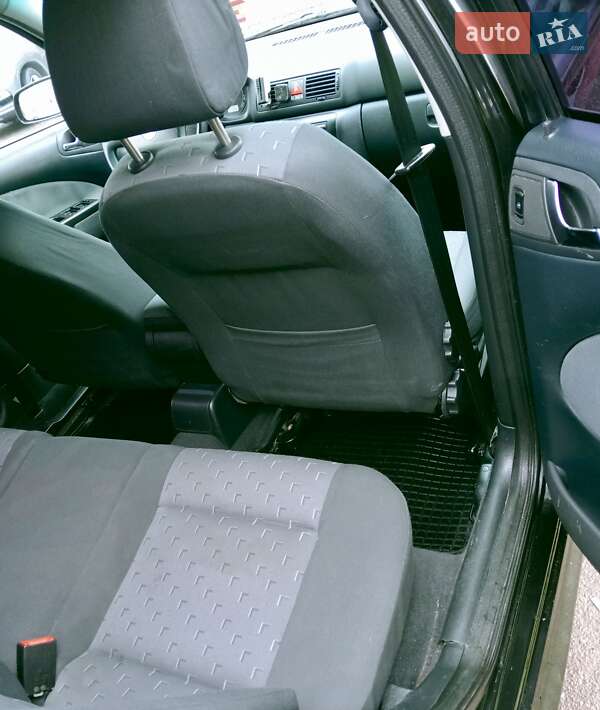 Универсал Skoda Octavia 2003 в Луцке фото 22 Универсал Skoda Octavia 2003 в Луцке