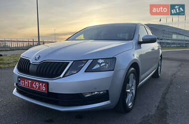 Лифтбек Skoda Octavia 2017 в Львове