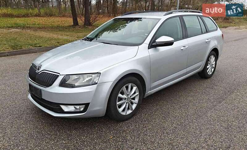 Универсал Skoda Octavia 2013 в Ровно фото 4 Универсал Skoda Octavia 2013 в Ровно