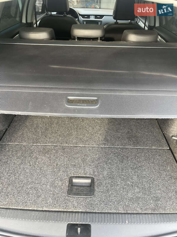 Универсал Skoda Octavia 2014 в Буче фото 18 Универсал Skoda Octavia 2014 в Буче