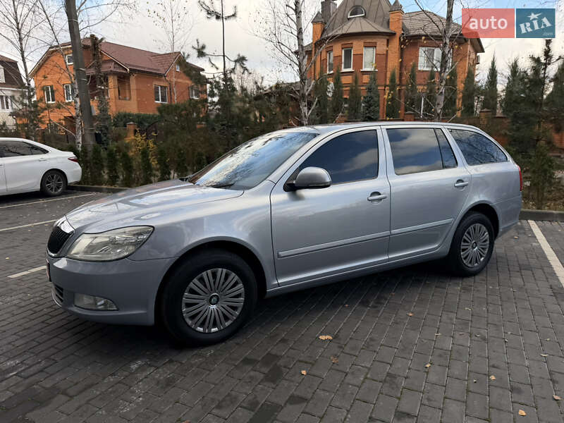 Универсал Skoda Octavia 2010 в Полтаве фото 8 Универсал Skoda Octavia 2010 в Полтаве