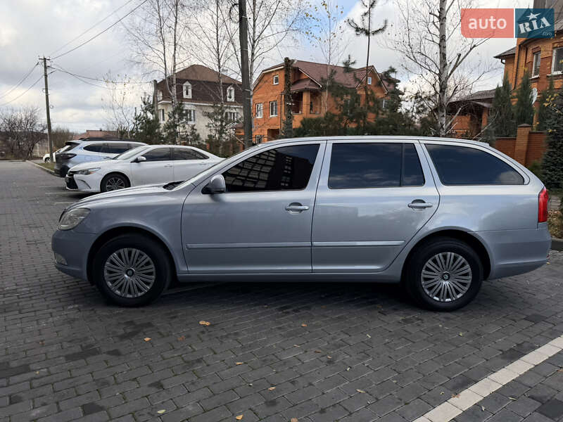 Универсал Skoda Octavia 2010 в Полтаве фото 12 Универсал Skoda Octavia 2010 в Полтаве