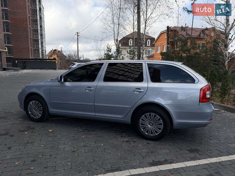 Универсал Skoda Octavia 2010 в Полтаве фото 15 Универсал Skoda Octavia 2010 в Полтаве