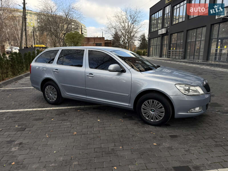 Универсал Skoda Octavia 2010 в Полтаве фото 44 Универсал Skoda Octavia 2010 в Полтаве