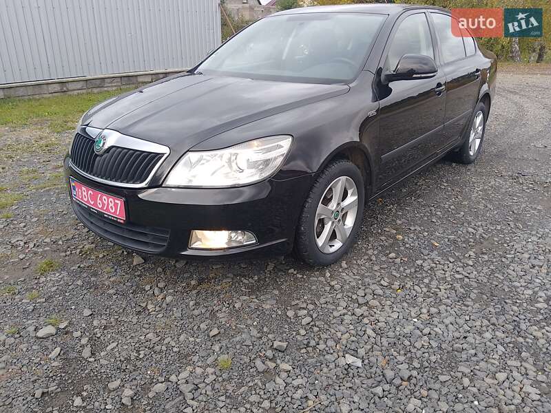 Лифтбек Skoda Octavia 2011 в Ровно фото 3 Лифтбек Skoda Octavia 2011 в Ровно