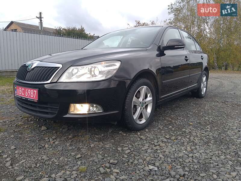 Лифтбек Skoda Octavia 2011 в Ровно фото 4 Лифтбек Skoda Octavia 2011 в Ровно