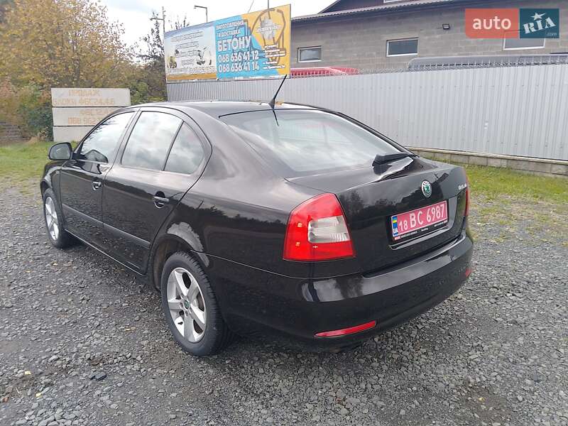 Лифтбек Skoda Octavia 2011 в Ровно фото 8 Лифтбек Skoda Octavia 2011 в Ровно