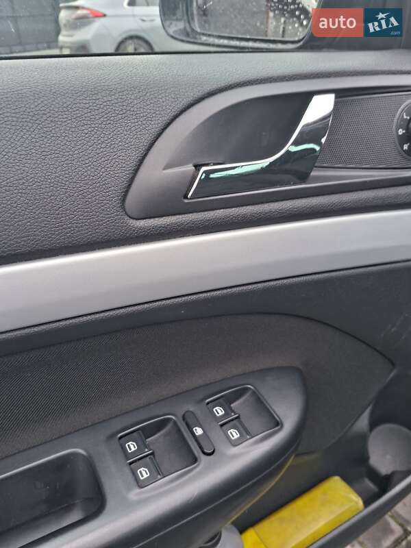 Универсал Skoda Octavia 2011 в Ровно фото 16 Универсал Skoda Octavia 2011 в Ровно