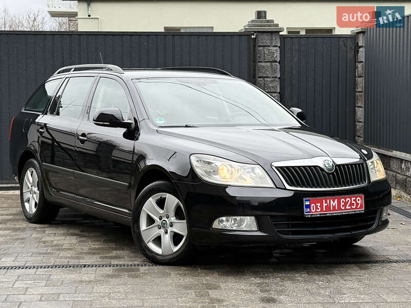 Универсал Skoda Octavia 2013 в Ровно фото Универсал Skoda Octavia 2013 в Ровно
