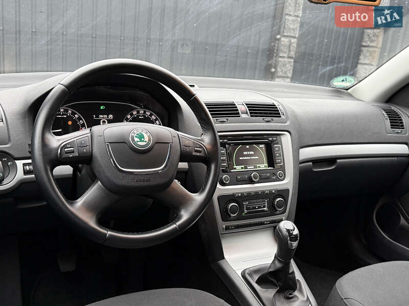 Универсал Skoda Octavia 2013 в Ровно фото 29 Универсал Skoda Octavia 2013 в Ровно