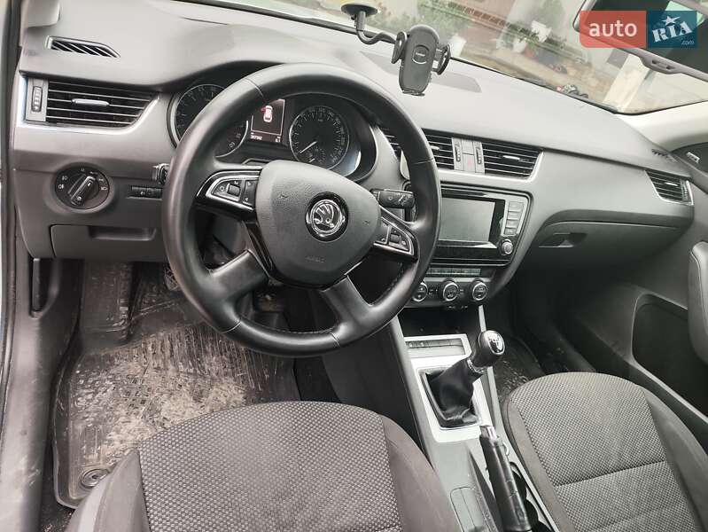 Универсал Skoda Octavia 2013 в Луцке