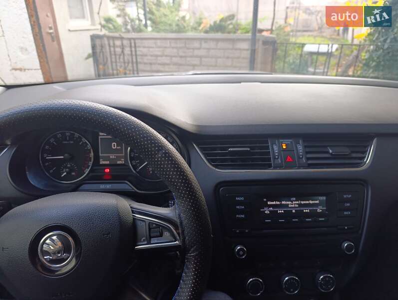 Универсал Skoda Octavia 2013 в Кривом Роге
