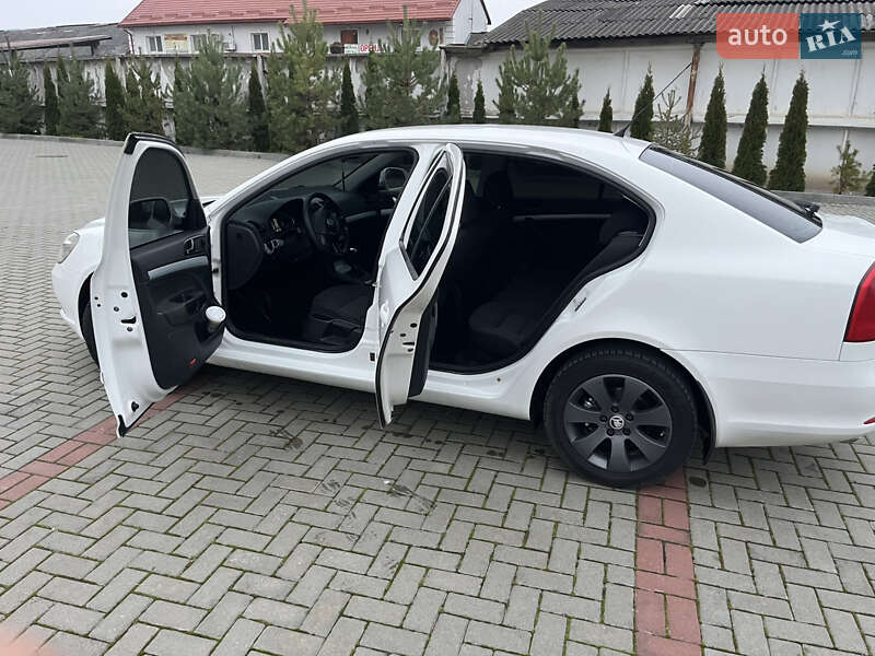 Лифтбек Skoda Octavia 2010 в Золочеве