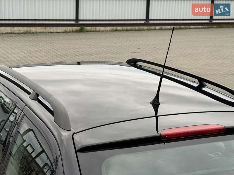 Універсал Skoda Octavia 2009 в Луцьку