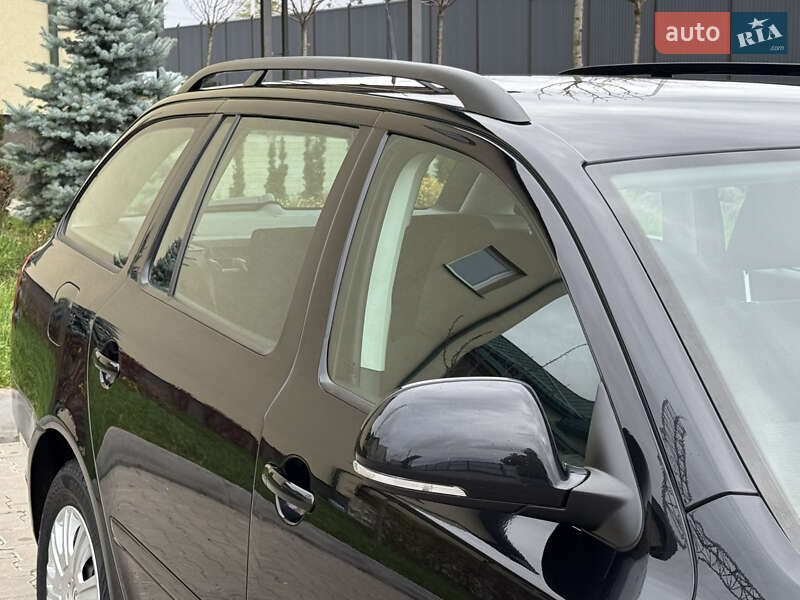 Універсал Skoda Octavia 2009 в Луцьку