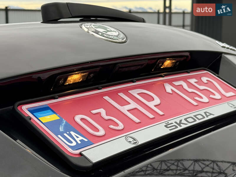 Універсал Skoda Octavia 2009 в Луцьку