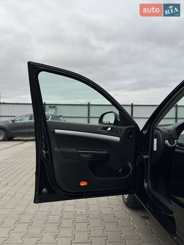 Універсал Skoda Octavia 2009 в Луцьку