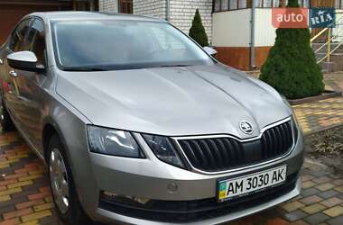 Ліфтбек Skoda Octavia 2017 в Житомирі
