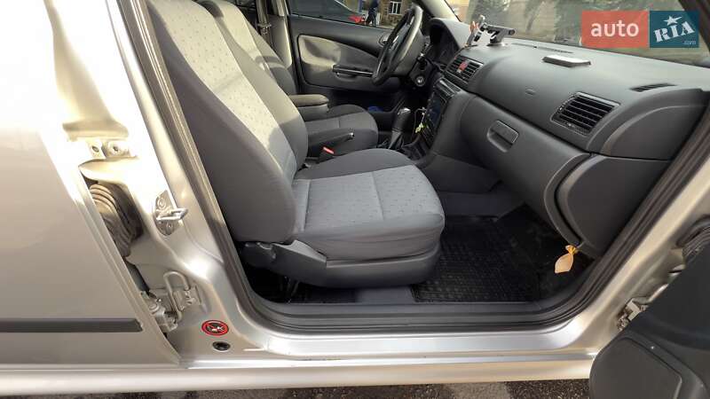 Универсал Skoda Octavia 2004 в Харькове фото 11 Универсал Skoda Octavia 2004 в Харькове