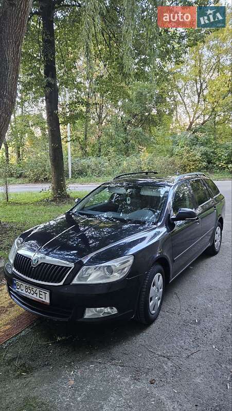 Skoda Octavia 2012 Skoda Octavia 2012