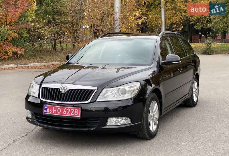 Универсал Skoda Octavia 2010 в Полтаве