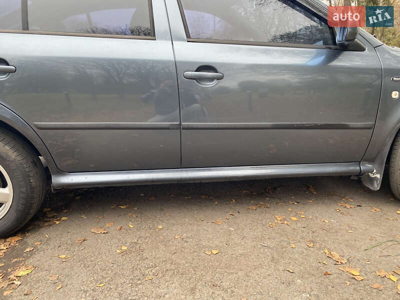 Лифтбек Skoda Octavia 2004 в Ровно фото 6 Лифтбек Skoda Octavia 2004 в Ровно