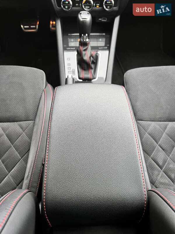 Универсал Skoda Octavia 2019 в Луцке