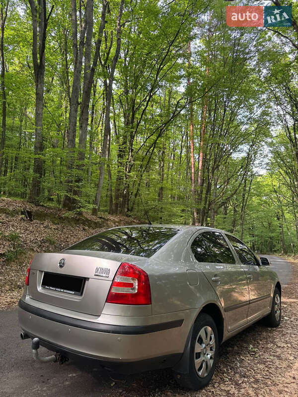 Лифтбек Skoda Octavia 2007 в Мукачево