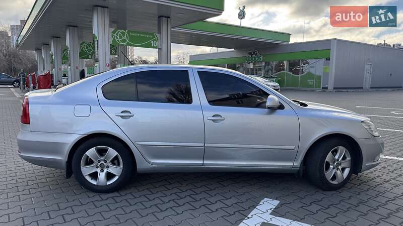 Лифтбек Skoda Octavia 2011 в Киеве