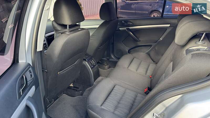 Лифтбек Skoda Octavia 2011 в Киеве