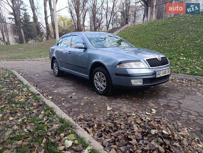 Лифтбек Skoda Octavia 2007 в Каменском