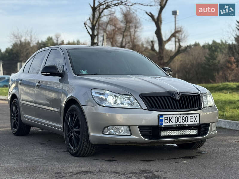 Лифтбек Skoda Octavia 2009 в Радивилове