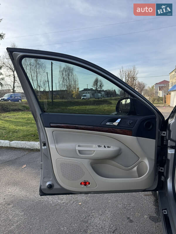 Лифтбек Skoda Octavia 2009 в Радивилове