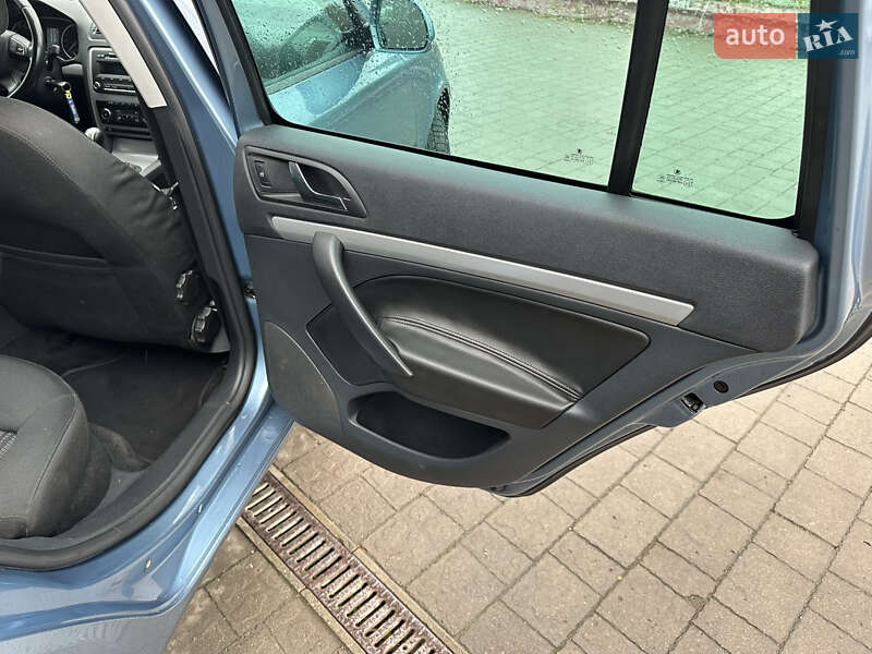 Універсал Skoda Octavia 2009 в Кам'янець-Подільському