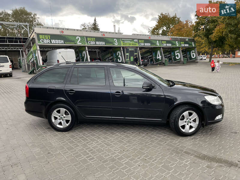 Универсал Skoda Octavia 2012 в Кропивницком
