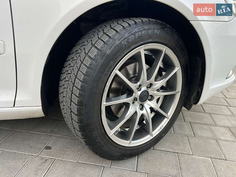 Универсал Skoda Octavia 2010 в Луцке фото 14 Универсал Skoda Octavia 2010 в Луцке