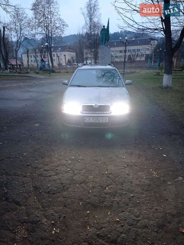 Універсал Skoda Octavia 2008 в Путилі