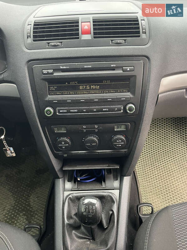 Лифтбек Skoda Octavia 2005 в Николаеве фото 8 Лифтбек Skoda Octavia 2005 в Николаеве