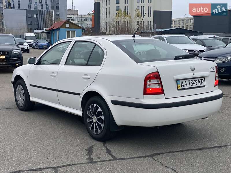 Лифтбек Skoda Octavia 2007 в Киеве