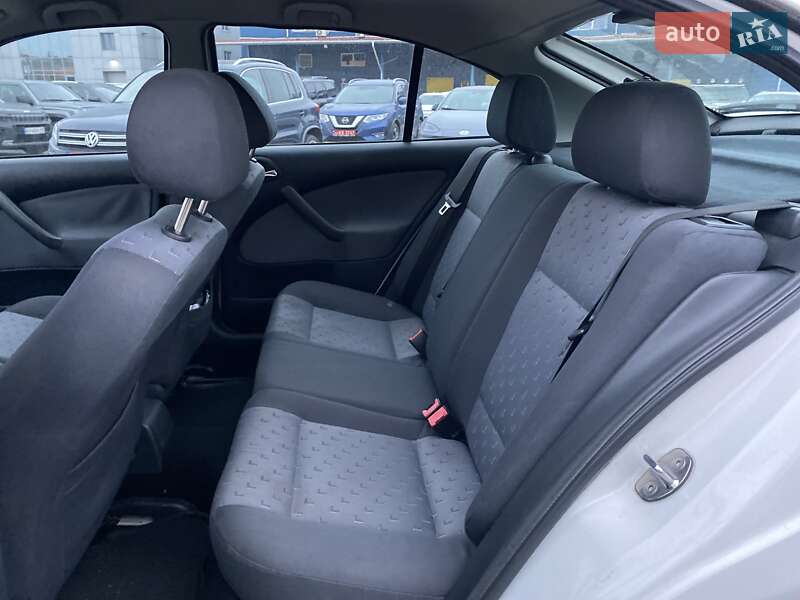 Лифтбек Skoda Octavia 2007 в Киеве